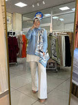 Mavi Şal Detaylı Gömlek