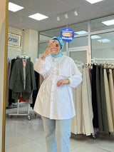 Beyaz Kapak Detaylı Tunik