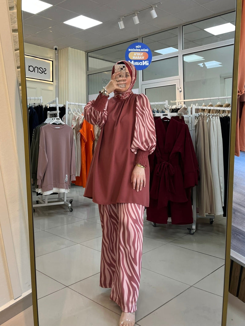 Saten Detaylı Gömlek