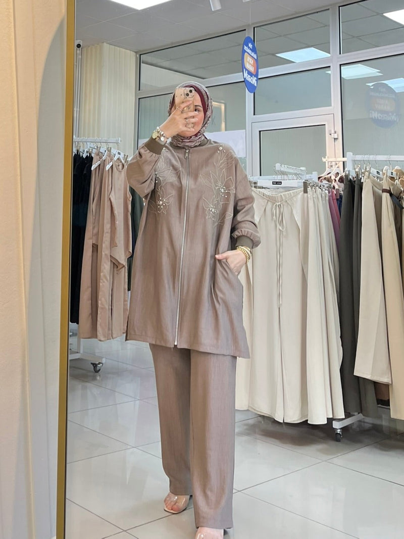 Kahve Nakışlı Takım