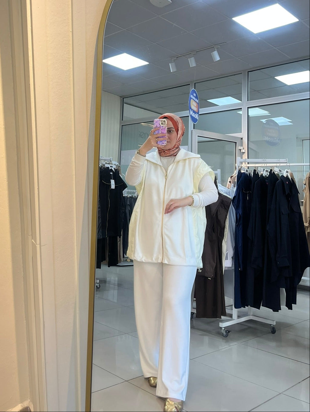 Yelekli Takım - Ekru