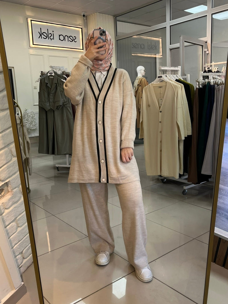Bej Triko Takım